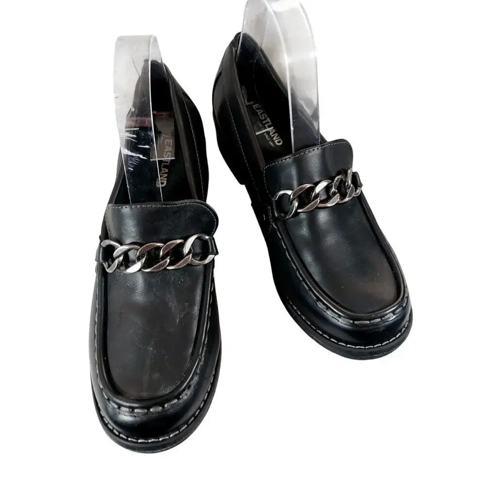 EASTLAND! BLACK GENUINE LEATHER STACKED HEEL, FRONT CHAIN, HEELED LOAFERS! 9.5M